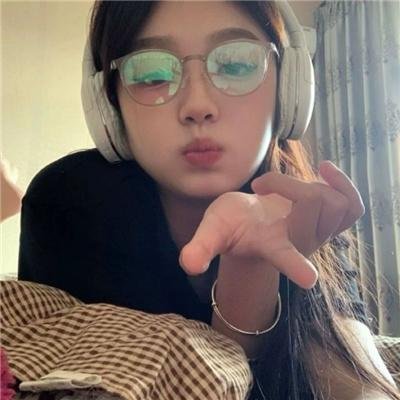 鞋子上的光